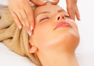 bigstockphoto_woman_receiving_head_massage_4913356